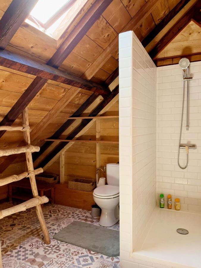 סן-קלוד Habitation La Reine Du Camp Chambres D'Hotes מראה חיצוני תמונה